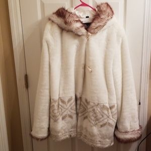 Cozy and Warm Fur/ Fait Coat